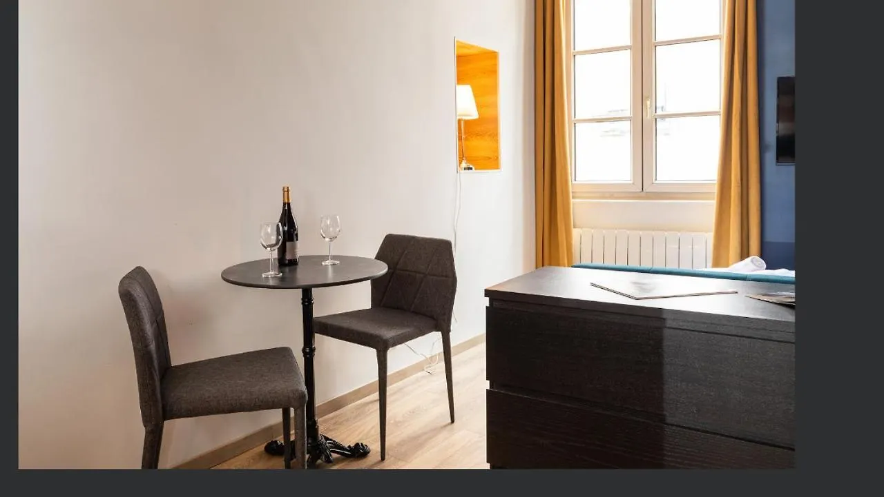 Apartament Standing Bellecour Perrache Lyon Francja